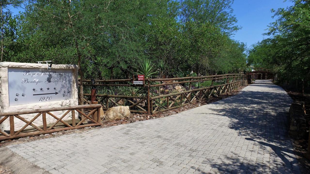 Beyond The Boma Boutique Guesthouse Marloth Park Eksteriør billede