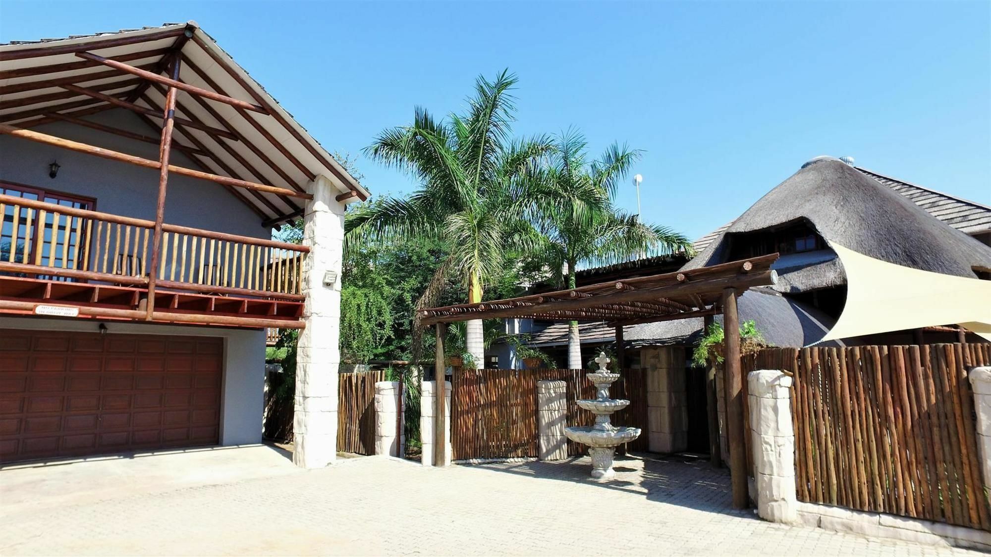 Beyond The Boma Boutique Guesthouse Marloth Park Eksteriør billede